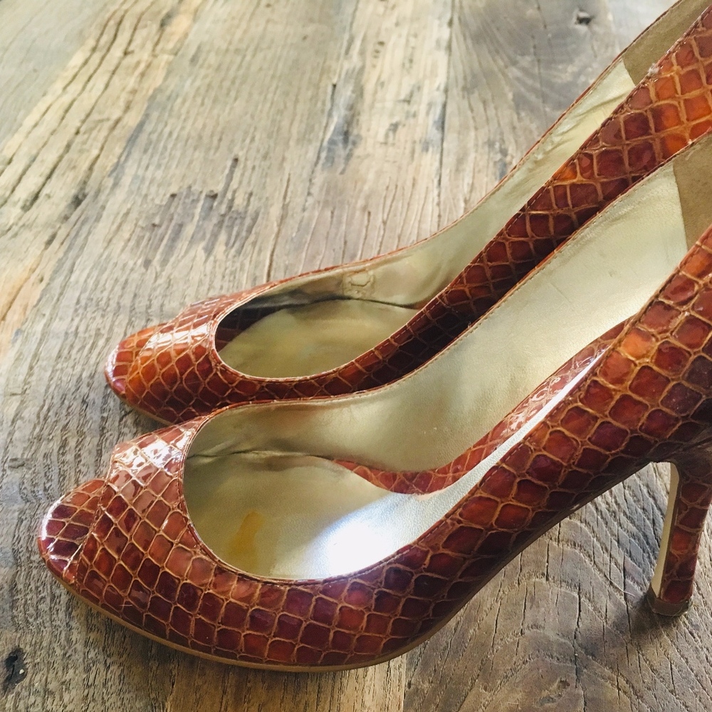 Open Toe Pumps - Patent